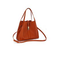Women's Medium Pu Leather Solid Color Streetwear Square Zipper Ruched Bag sku image 5