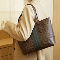 Women's Medium Pvc Color Block Vintage Style Square Zipper Tote Bag main image 4