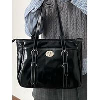 Women's Large Pu Leather Solid Color Vintage Style Square Lock Clasp Shoulder Bag Crossbody Bag Messenger Bag main image 2