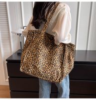 Women's Canvas Leopard Streetwear Bucket Zipper Shoulder Bag main image 5