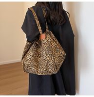 Women's Canvas Leopard Streetwear Bucket Zipper Shoulder Bag main image 3