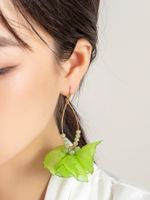 1 Pair Elegant Streetwear Flower Plating Alloy Polyester Gold Plated Drop Earrings main image 4