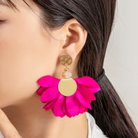1 Pair Elegant Streetwear Flower Plating Alloy Polyester Gold Plated Drop Earrings main image 5