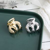 Women's Simple Style Solid Color Metal Plating Hair Claws main image 6