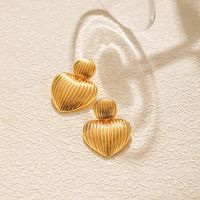1 Pair Elegant Retro Heart Shape Copper Drop Earrings main image 3