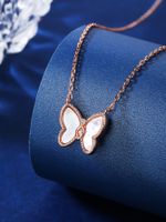 Simple Style Butterfly Copper Plating Inlay Shell 18k Gold Plated Rose Gold Plated White Gold Plated Necklace sku image 1