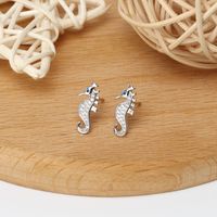 1 Paar Einfacher Stil Hippocampus Inlay Sterling Silber Strasssteine Ohrstecker main image 3