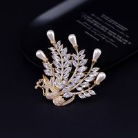 Elegant Luxurious Animal Brass Inlay Artificial Pearls Zircon Women's Brooches 1 Piece main image 1