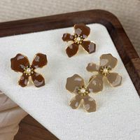 1 Pair Lady Flower Plating Alloy Gold Plated Ear Studs main image 2
