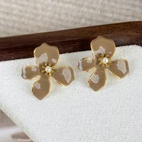 1 Pair Lady Flower Plating Alloy Gold Plated Ear Studs main image 4