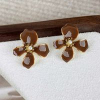 1 Pair Lady Flower Plating Alloy Gold Plated Ear Studs main image 5