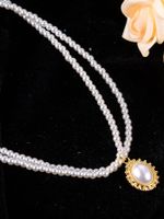 Elegant Geometric Alloy Resin Beaded Women's Pendant Necklace main image 5