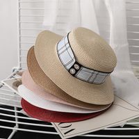 امرأة أسلوب بسيط يسافر يوميا الى العمل كتلة اللون رقعة قماشية طنف مسطح قبعة من القش main image 1