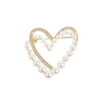 Simple Style Heart Shape Alloy Plating Inlay Rhinestones Pearl Women's Brooches main image 3