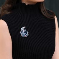 Lady Moon Alloy Inlay Artificial Gemstones Women's Brooches main image 4