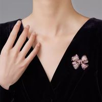 Lady Bow Knot Alloy Inlay Artificial Pearls Women's Brooches main image 3