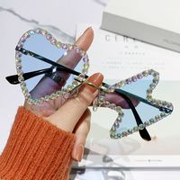 Lady Solid Color Pc Special-shaped Mirror Frameless Women's Sunglasses sku image 3