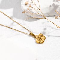 Sweet Flower Stainless Steel Plating 18k Gold Plated Necklace main image 5