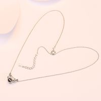 Simple Style Classic Style Solid Color Copper Inlay Zircon Pendant Necklace main image 5