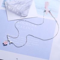 Simple Style Flower Copper Plating Gold Plated Pendant Necklace main image 5