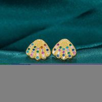 1 Pair Simple Style Shell Inlay Copper Zircon Ear Studs sku image 2