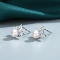 1 Pair Sweet Maple Leaf Plating Hollow Out Inlay Copper Rhinestones Pearl Ear Studs main image 5