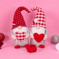 Valentine's Day Cute Heart Shape Cloth Daily Party Festival Rudolph Doll main image 4