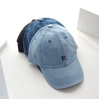 Women's Simple Style Commute Solid Color Flat Eaves Baseball Cap main image 6