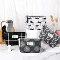 Women's Medium Canvas Geometric Basic Square Zipper Cosmetic Bag main image 1