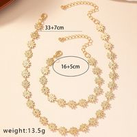 Classical Simple Style Solid Color Daisy Alloy Plating Gold Plated Women's Bracelets Necklace sku image 1