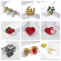 Lady Tree Fruit Heart Shape Alloy Inlay Rhinestones Women's Brooches main image 1