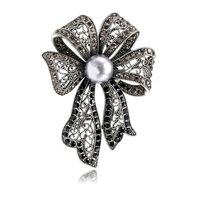 Lady Tree Fruit Heart Shape Alloy Inlay Rhinestones Women's Brooches sku image 10