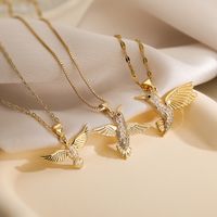 Einfacher Stil Pendeln Vogel Kupfer Überzug Inlay Zirkon 18 Karat Vergoldet Halskette Mit Anhänger main image 1