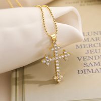 Simple Style Commute Cross Copper Plating Inlay Zircon 18k Gold Plated Pendant Necklace main image 3