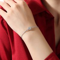 Elegant Classic Style Snowflake Sterling Silver Plating Inlay Moissanite 18k Gold Plated Bracelets main image 2