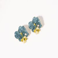 1 Pair Simple Style Classic Style Flower Inlay Freshwater Pearl Copper 18k Gold Plated Ear Studs main image 6