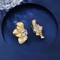 1 Pair Elegant Petal Plating Inlay Copper Zircon 18k Gold Plated Ear Studs main image 8