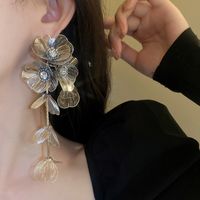 1 Pair Elegant Exaggerated Flower Inlay Copper Artificial Rhinestones Drop Earrings main image 4