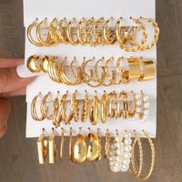 Wholesale Jewelry Simple Style Classic Style Geometric Alloy Gold Plated Plating Earrings main image 1