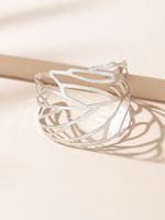 Simple Style Geometric Alloy Hollow Out Women's Bangle main image 5