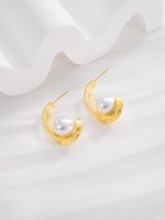 1 Pair Elegant Simple Style C Shape Geometric Plating Inlay Alloy Artificial Pearls Ear Studs main image 5