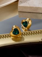 1 Pair Vintage Style Romantic Heart Shape Plating Inlay Alloy Zircon 18k Gold Plated Ear Studs main image 4
