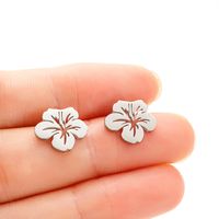 1 Pair Simple Style Flower Plating Stainless Steel 18k Gold Plated Ear Studs sku image 1