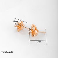 1 Paar Elegant Xuping Einfacher Stil Herzform Überzug Inlay Kupferlegierung Künstlicher Diamant 18 Karat Vergoldet Weißgold Plattiert Ohrstecker sku image 1