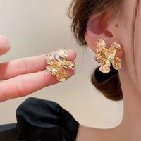 1 Pair Elegant Flower Copper Ear Studs main image 3