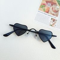 Cute Heart Shape Pc Resin Special-shaped Mirror Full Frame Kids Sunglasses sku image 8