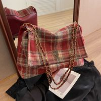 Femmes Peluche Plaid Style Classique Carré Couvercle Rabattable Sac D'épaule sku image 1