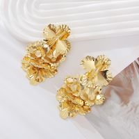 1 Pair Elegant Flower Plating Alloy Alloy Silver Plated Drop Earrings main image 3