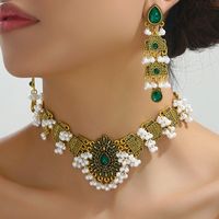 Glam Vintage Style Water Droplets Alloy Pearl Inlay Rhinestones Women's Jewelry Set main image 4