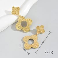 1 Pair Simple Style Heart Shape Solid Color Flower Alloy Iron Drop Earrings main image 2